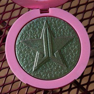 Jeffree Star Supreme Frost Highlighter - Candy Apple Drip